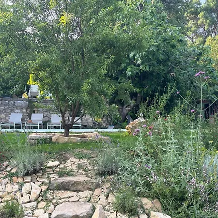 Mas La Pleiade * Vézénobres